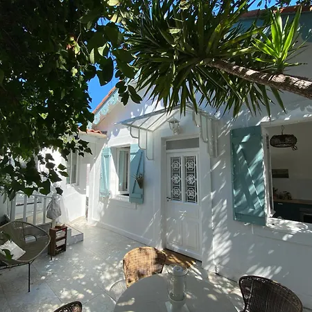 La Charmette Holiday home Sete