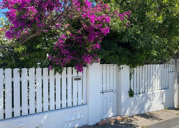 La Charmette Nyaraló Sète