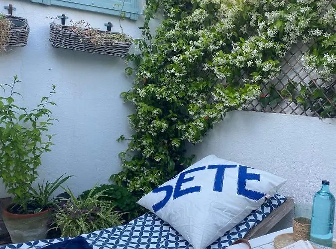 Nyaraló La Charmette *